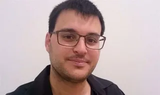 ״העובדה שישראלים וגרמנים צוחקים ביחד מיצירה הנוגעת בנקודה כל כך רגישה היא סימן טוב״. המו״ל סלע