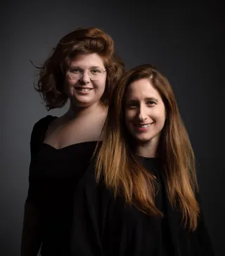 עם חברתי ושותפתי מור עיני, לפני הקורונה (צילום: בועז ארד)